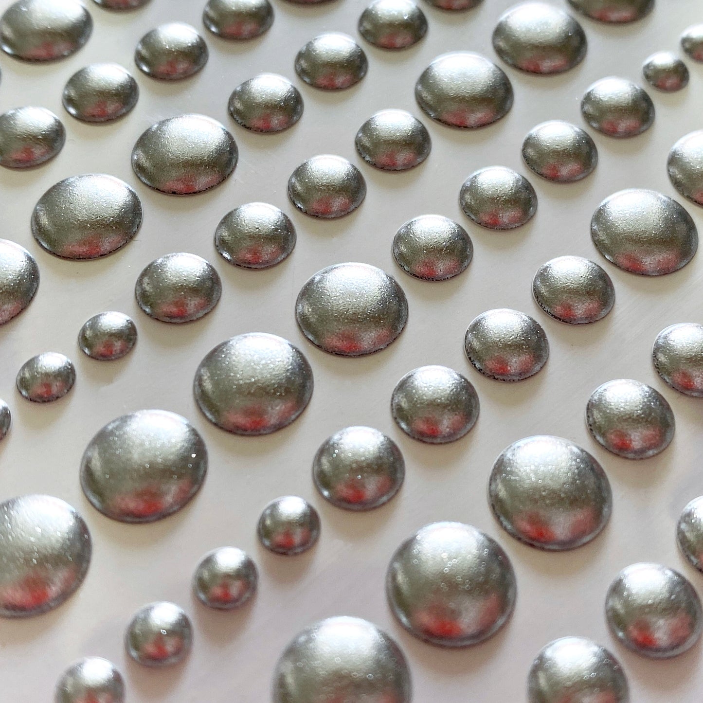 Solid Enamel Dots, 96 Pc - Metallic Silver, Matte
