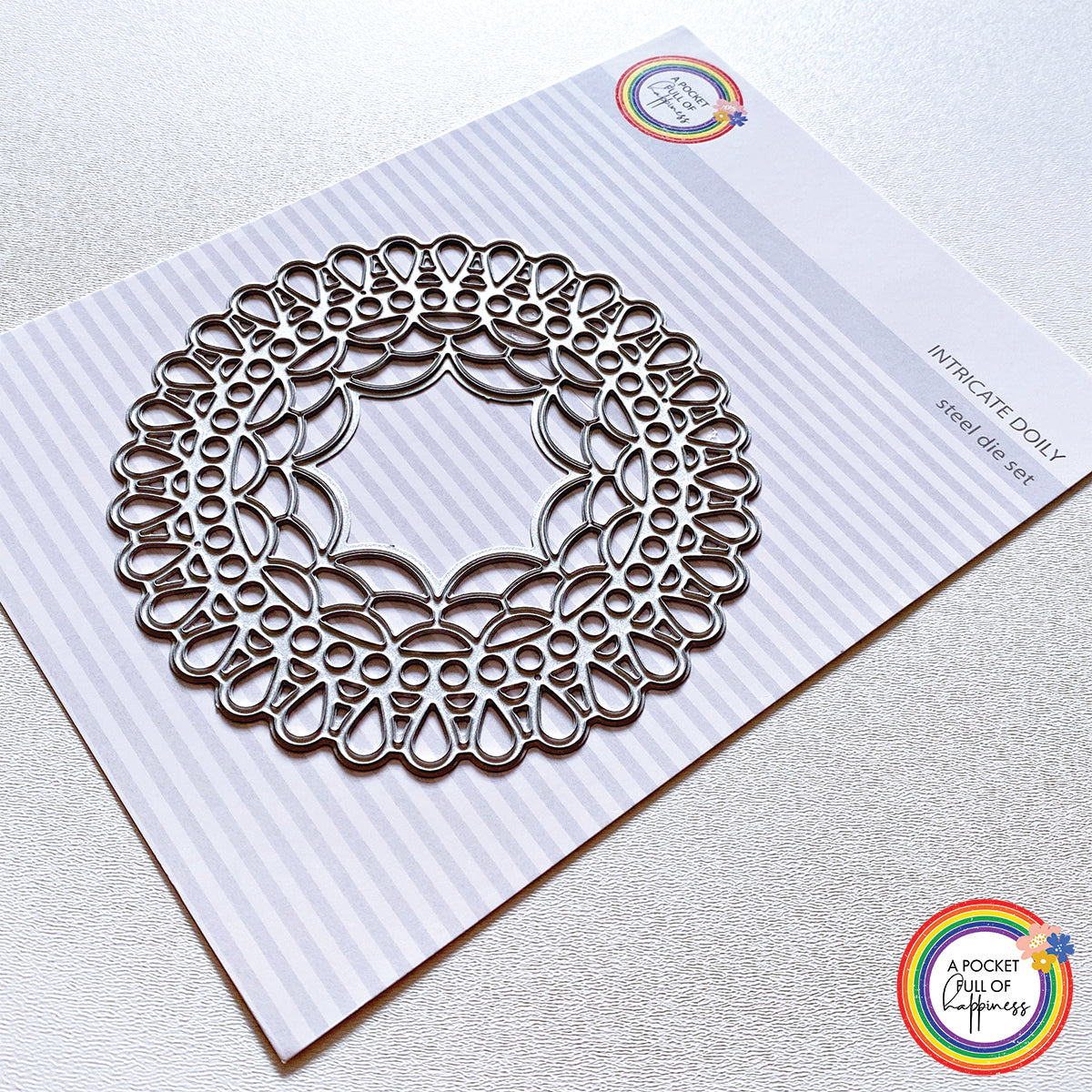 Intricate Doily Stanze